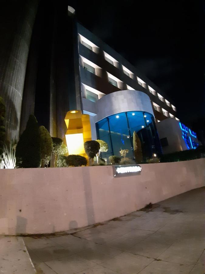 Auto Hotel Legaria Kota Meksiko Bagian luar foto