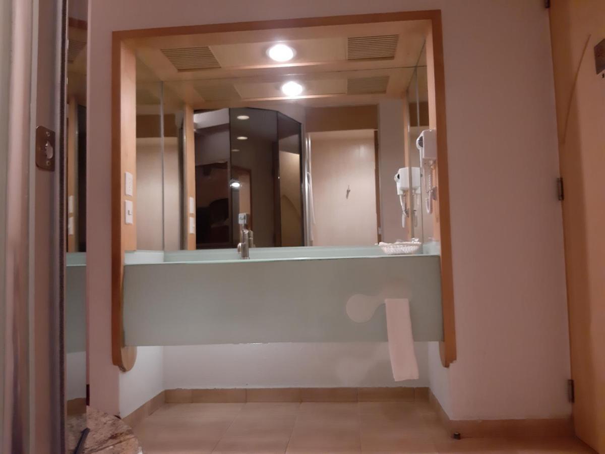 Auto Hotel Legaria Kota Meksiko Bagian luar foto