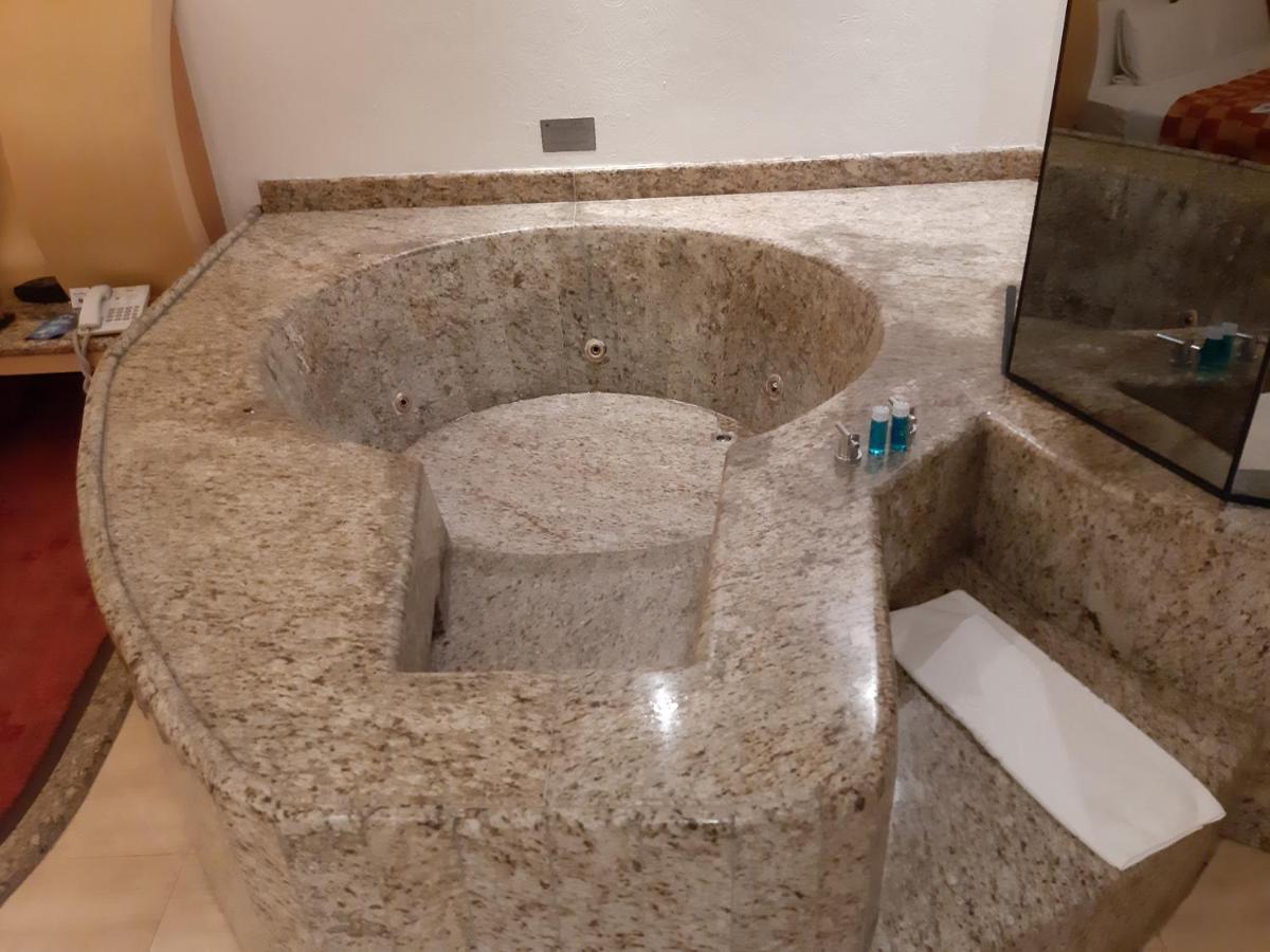 Auto Hotel Legaria Kota Meksiko Bagian luar foto