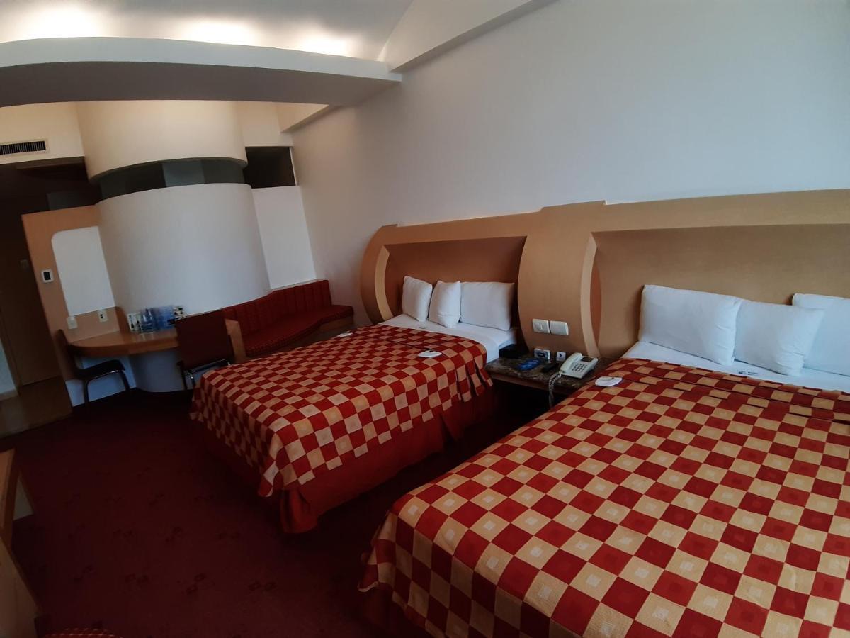 Auto Hotel Legaria Kota Meksiko Bagian luar foto