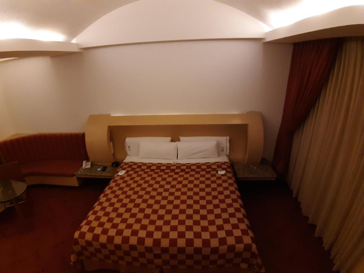 Auto Hotel Legaria Kota Meksiko Bagian luar foto